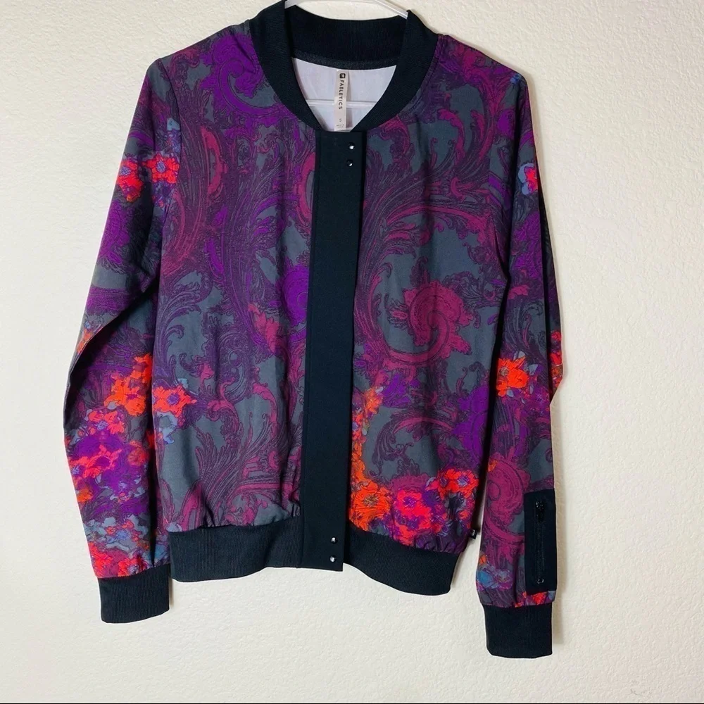Fabletics Ithaca Floral Lightweight Bomber Jacket Size: Small - Picture 2 of 7